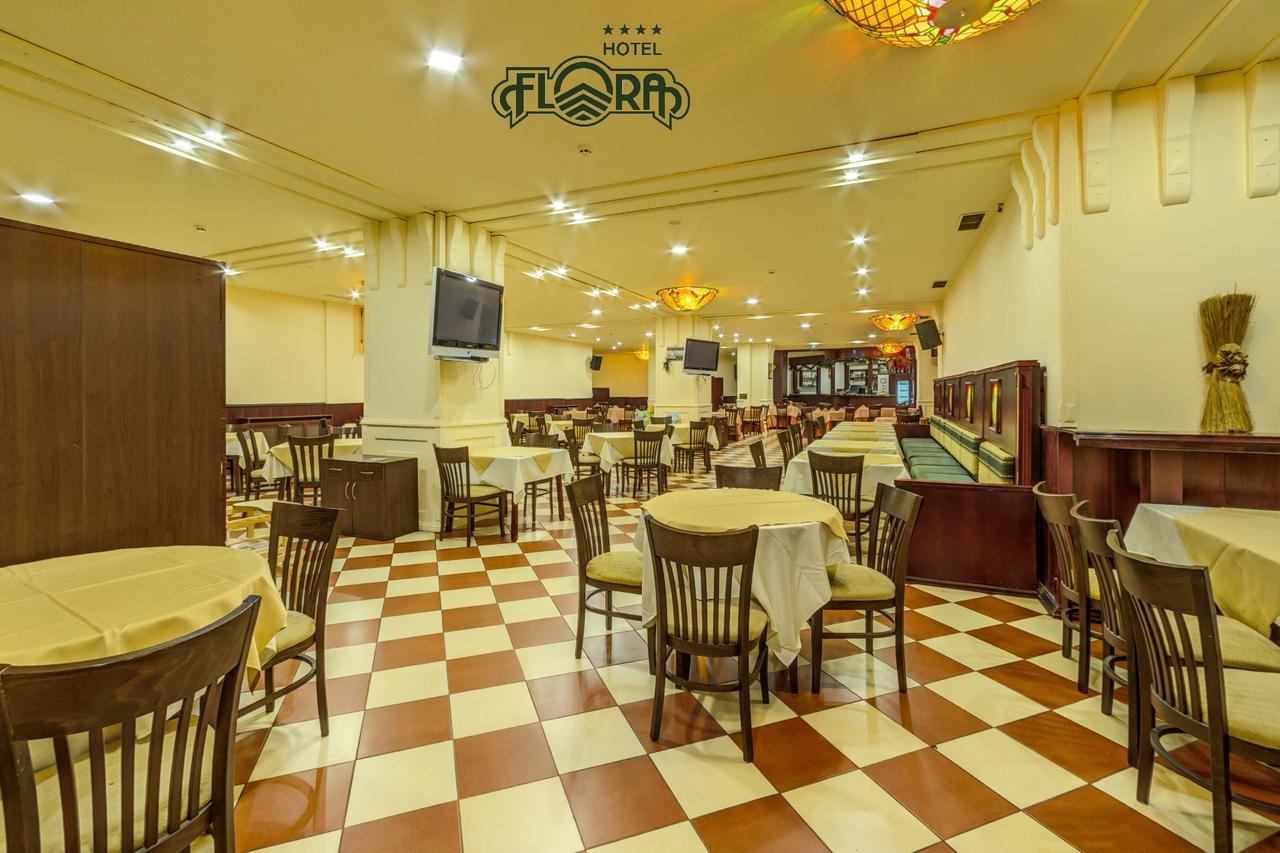Flora Hotel - Apartments 波罗维茨 外观 照片